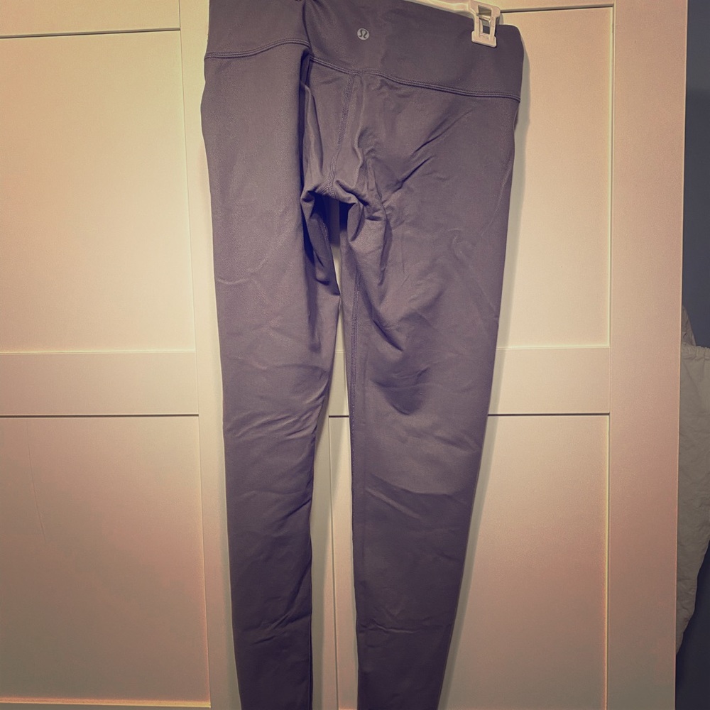 Lululemon yoga pants